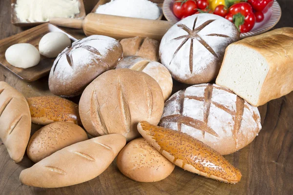 Pane, pasta e verdura — Foto Stock