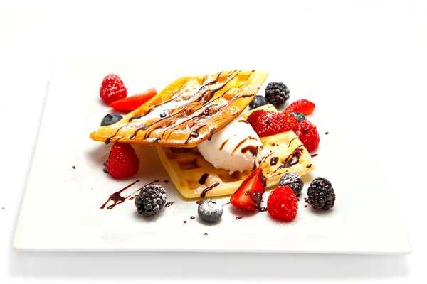 Sobremesa vienense waffles com sorvete — Fotografia de Stock