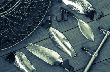 Balık tutma ele ve aksesuarları