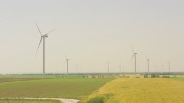 Rüzgar Türbini yaz buğday alan