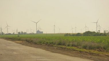 Rüzgar Türbini yaz buğday alan