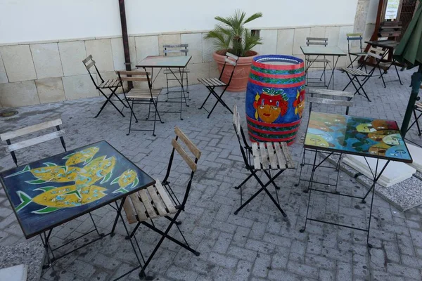 Syracuse Sicily Italy August 2020 Decorated Tables Front Bar Lungomare — Stock Photo, Image