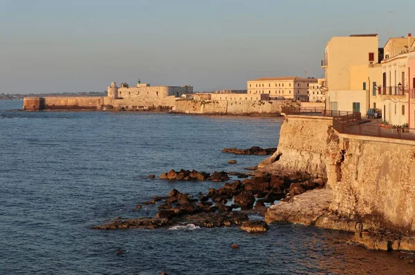 Siracusa Sicilia Italia Agosto 2020 Vista Panorámica Del Paseo Marítimo —  Fotos de Stock