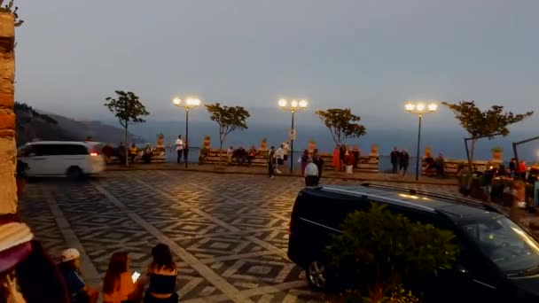Castelmola - Time lapse della piazza del belvedere al tramonto — Vídeos de Stock