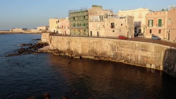 Siracusa - Panoramica da Forte Vigliena all 'alba — Stock video