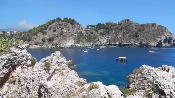 Taormina - Panoramica dal museo dell 'Isola Bella — Stockvideo