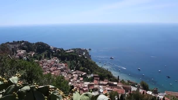 Taormina � � Panoramica dalla Via Crucis del Santuario della Madonna del Soccorso — Αρχείο Βίντεο