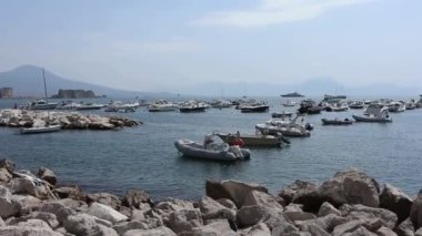 Napoli - Panoramica del porto di Mergellina