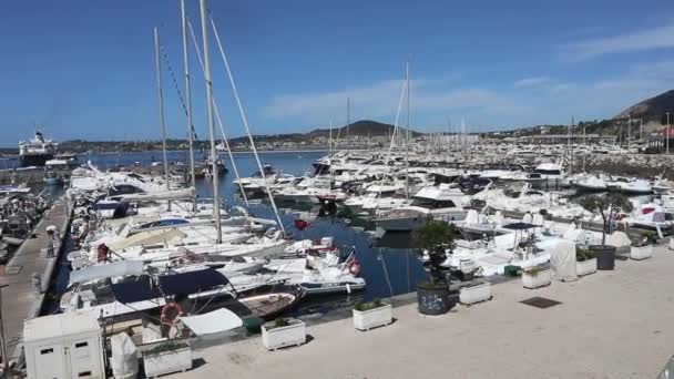 Pozzuoli - Panoramica del porto — Vídeo de Stock