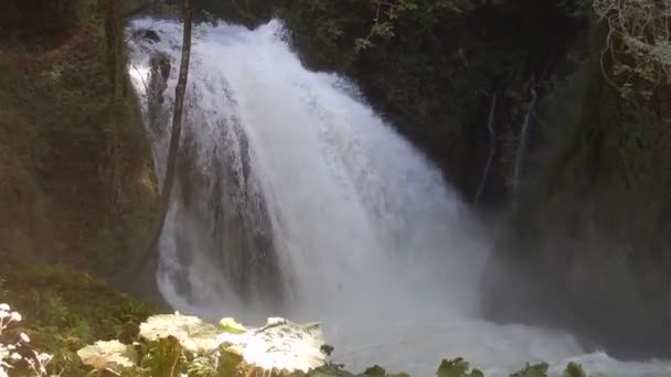 Terni Umbria Itálie Září 2019 Detail Posledního Úseku Marmorových Vodopádů — Stock video