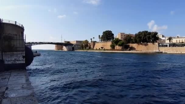 Taranto Puglia Italy November 2019 Overview Artificial Canal Connects Mar — Stock Video