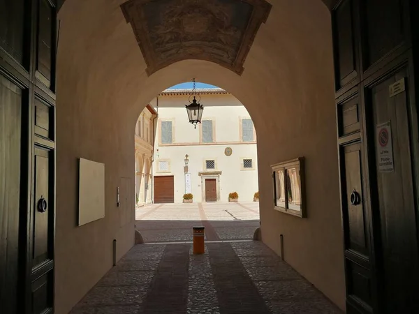 Spoleto Umbria Itália Setembro 2019 Igreja Sant Eufemia Pátio Palácio — Fotografia de Stock