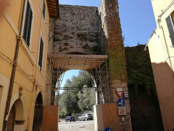 Spoleto Umbria Włochy Września 2019 Porta Monterone Lub Porta San — Zdjęcie stockowe