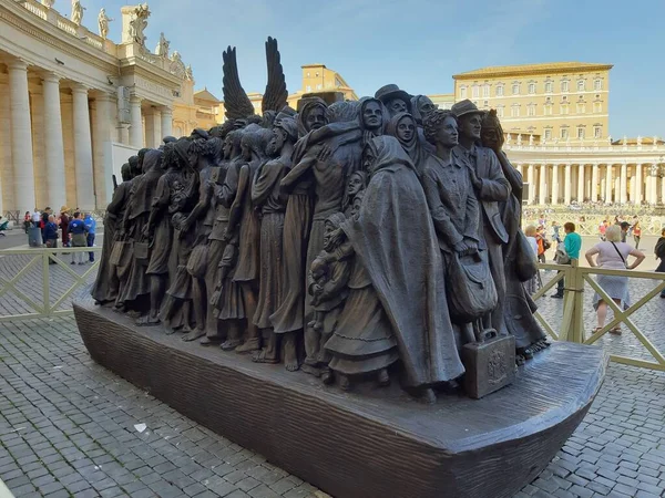 Vaticano Lazio Italia Octubre 2019 Angels Unwares Sculpture Inconscious Angels — Foto de Stock