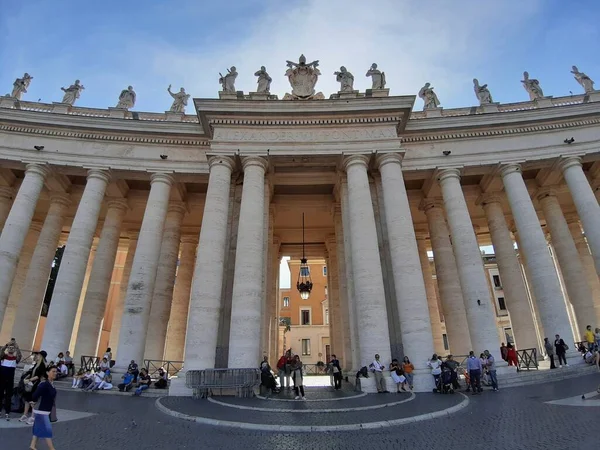 Vatikanen Lazio Italien Oktober 2019 Detalj Berninis Colonnade Peterskyrkan — Stockfoto