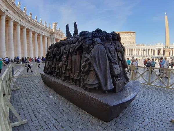 Vaticano Lazio Italia Octubre 2019 Angels Unwares Sculpture Inconscious Angels — Foto de Stock