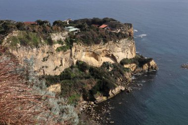 Napoli, Campania, İtalya - 24 Şubat 2020: Virgilian parkından Trentaremi Körfezi