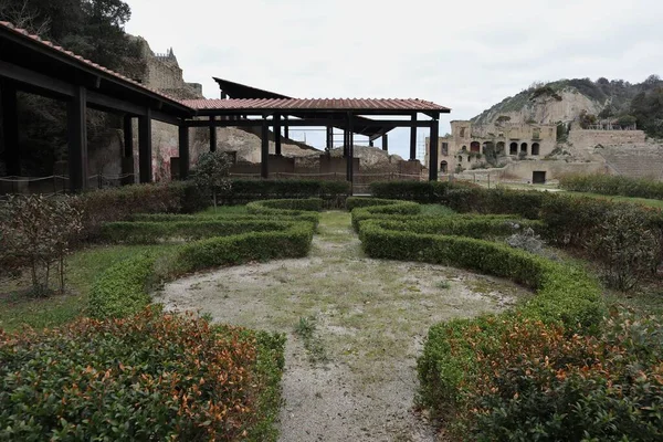 Nápoles Campania Italia Febrero 2020 Ruinas Villa Imperial Pollione Parque —  Fotos de Stock
