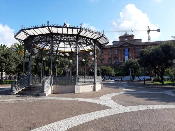 Taranto Puglia Olaszország 2019 November Harmonikus Stílusú Láda Piazza Garibaldi — Stock Fotó