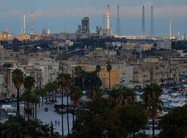 Taranto Puglia Talya Kasım 2019 Sabah Erken Saatlerde Tamburi Ilçesindeki — Stok fotoğraf