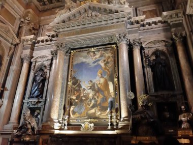 Napoli, Campania, İtalya - 4 Ocak 2020: San Gennaro 'da oylama için Napoli Katedrali' nin Barok Şapeli