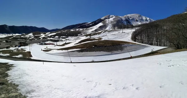 Roccaraso Aquila Abruzzo Itália Março 2019 Fotografia Panorâmica Estância Esqui — Fotografia de Stock