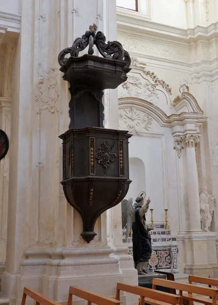 Noto Sisilia Italia Elokuuta 2020 San Domenicon Kirkon Sisätilat — kuvapankkivalokuva