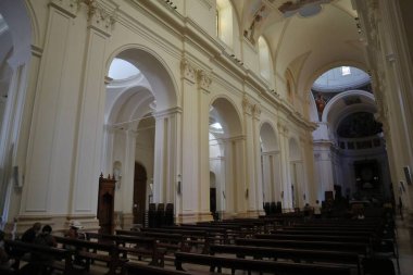 Noto, Sicilya, İtalya - 26 Ağustos 2020: San Nicol Katedralinin İçi