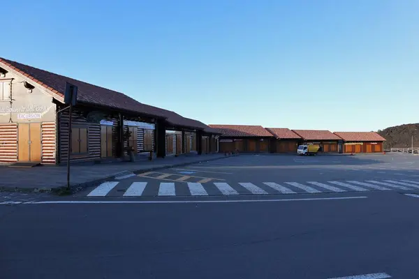 Nicolosi Sicilia Italia Agosto 2020 Chalet Piazzale Sapienza Amanecer — Foto de Stock