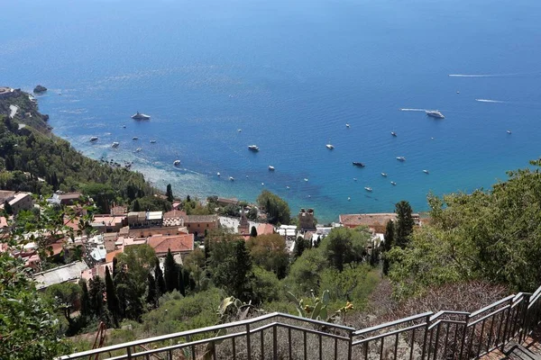 Taormina Sicilia Italia Agosto 2020 Panorama Desde Sendero Crucis Monte — Foto de Stock