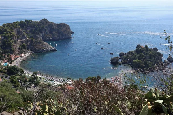 Taormina Sicilia Italia Agosto 2020 Panorama Bahía Isola Bella Desde — Foto de Stock