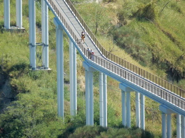 Civita Bagnoregio Lazio Italia Settembre 2019 Turisti Sul Ponte Accesso — Foto Stock