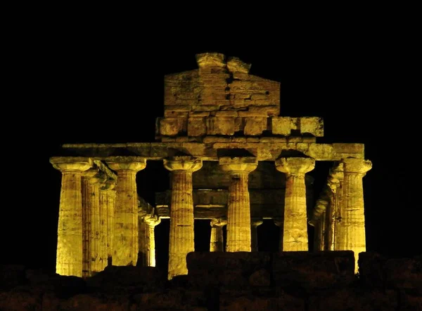 Paestum Salerno Campania Italy July 2018 Temple Athena Illuminated Archaeological — 图库照片