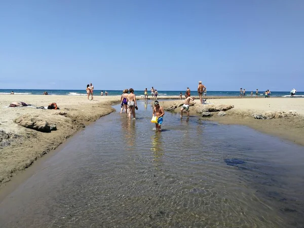 Capaccio Salerno Campania Italia Junio 2018 Turistas Tramo Final Arroyo — Foto de Stock