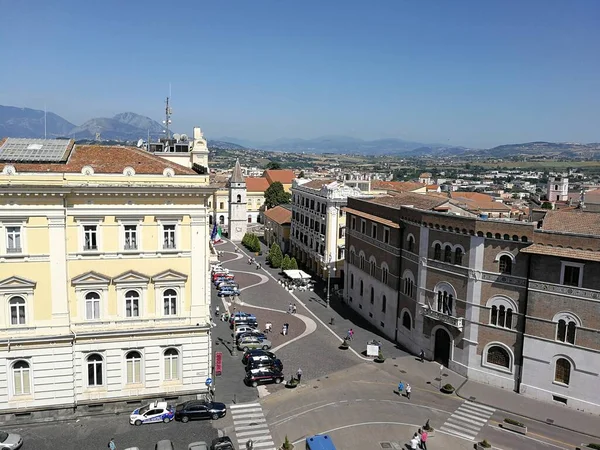 Benevento Campania Italië Juni 2018 Glimp Van Corso Garibaldi Vanaf — Stockfoto