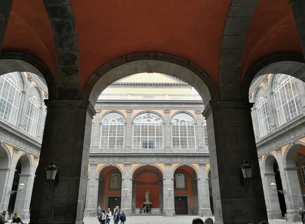 Nápoles Campania Italia Marzo 2019 Cortile Onore Del Palacio Real — Foto de Stock