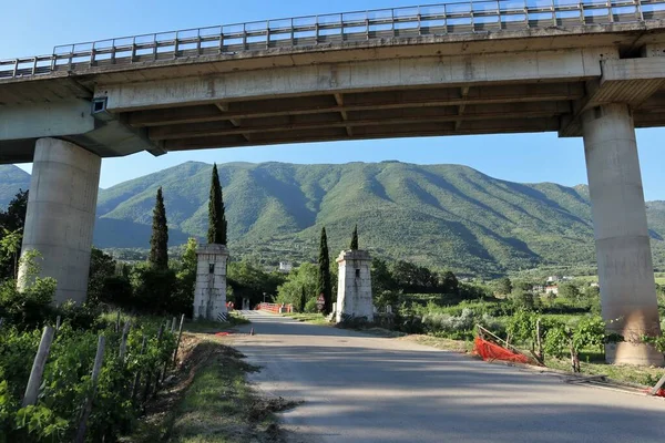 Solopaca Campania Italië Mei 2020 Viaduct Van Telesina Staatsweg — Stockfoto