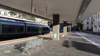 Napoli - Metro alla stazione di Mergellina