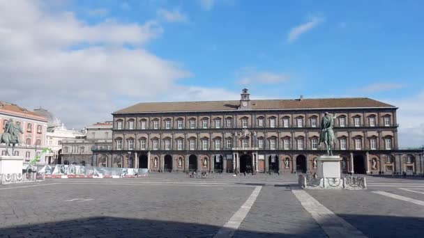 Napoli - Zeitraffer auf der Piazza Plebiscito — Stockvideo