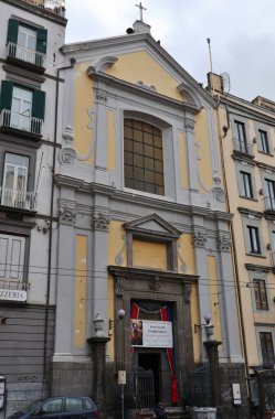 Napoli, Campania, İtalya - 4 Şubat 2021: 16. yüzyıl Piet dei Turchini Kilisesi veya Santa Maria dell 'Incoronatella