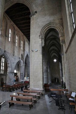 Napoli, Campania, İtalya - 26 Şubat 2021: Angevins tarafından şimdiki Piazza Mercato 'da inşa edilen San Eligio di Noyon' a adanmış 13.