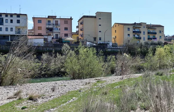 Benevento Campania Itália Abril 2021 Vislumbre Rio Calore Leito Rio — Fotografia de Stock