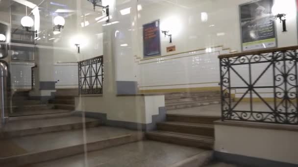 Napoli - Funiculaire à partenza dalla Stazione Augusteo — Video