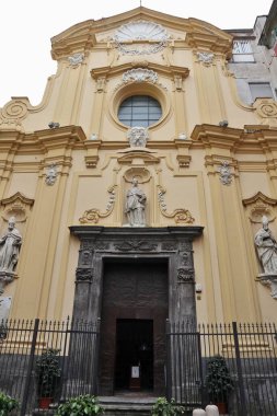 Napoli, Campania, İtalya - 29 Nisan 2021 San Carlo alle Mortelle 'de San Carlo Borromeo adanmış kilise