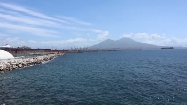 Napoli - Panoramica costiera da Via Nazario Sauro — Stockvideo