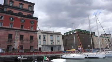 Napoli - Panoramica della darsena della Capitaneria di Porto