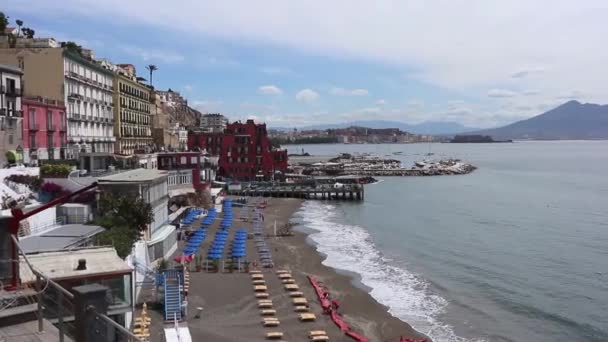 Napoli - Panoramica dei lidi da Via Posillipo — Stock video
