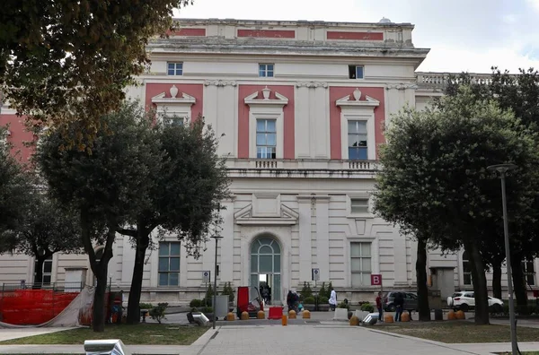 Neapol Kampania Włochy Maja 2021 Widok Szpitala Cardarelli Dziedzińca Wewnętrznego — Zdjęcie stockowe