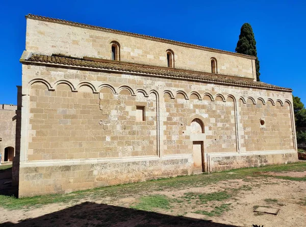 Casalabate, Campania, İtalya 18 Eylül 2025: Santa Maria di Cerrate Manastırı 12. yüzyılda Normanlar tarafından kuruldu