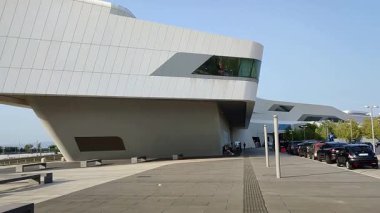 Afragola, Campania, İtalya 27 Ağustos 2025: Roma-Napoli yüksek hız hattı üzerindeki Napoli Afragola tren istasyonu mimarı Zaha Hadid tarafından tasarlandı ve Haziran 2017 'de hizmete girdi.